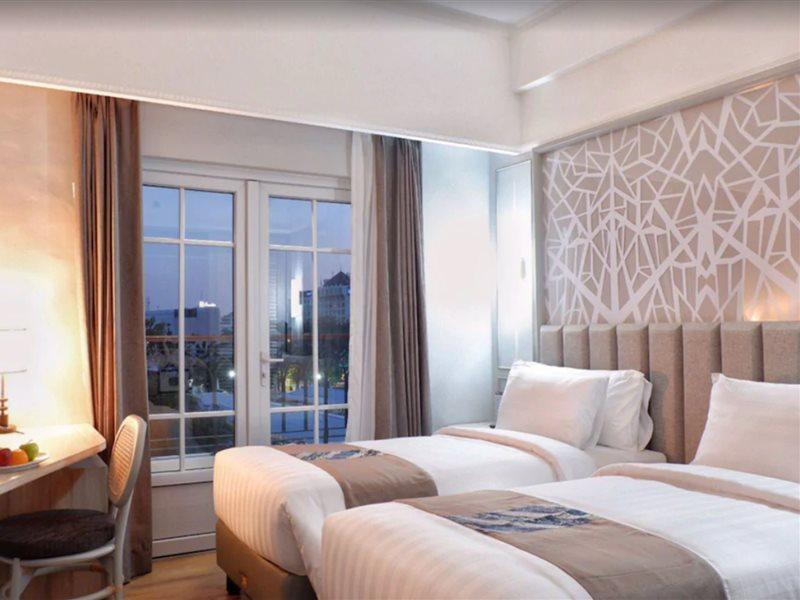 Solia Hotel Yosodipuro Solo Eksteriør bilde